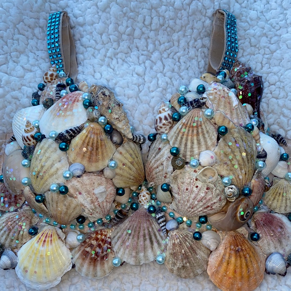 Custom mermaid bra. Great for a Halloween costume!